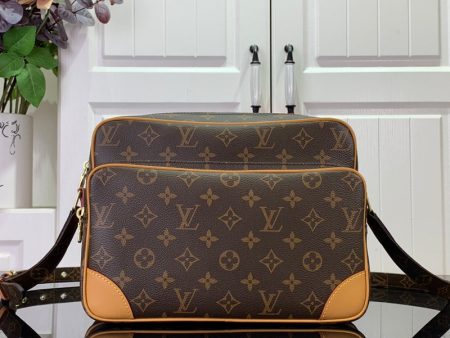 BoldCollect - LOUIS VUITTON BAGS - 815 Fashion