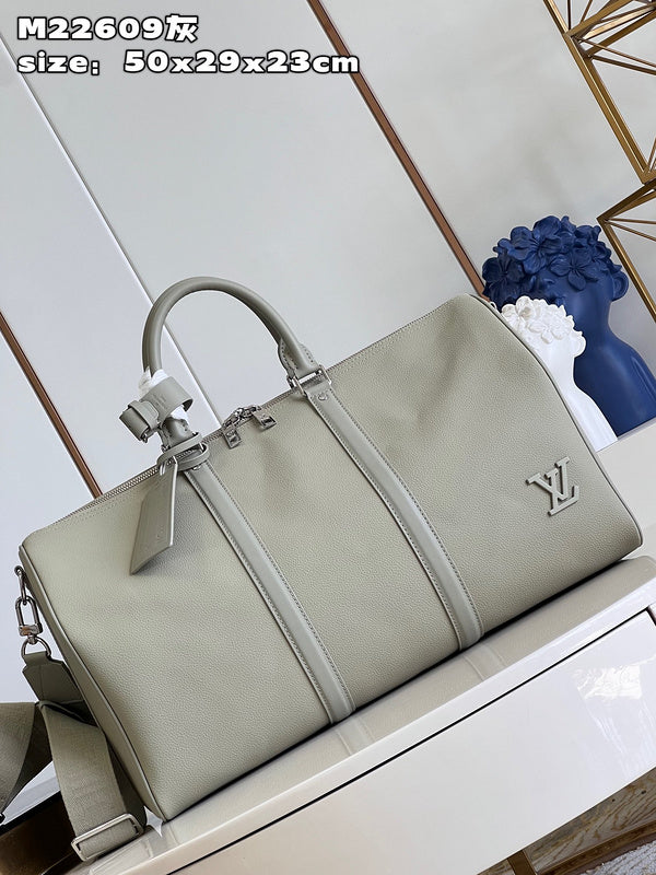 BoldCollect - LOUIS VUITTON BAGS - 883 Fashion