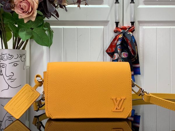 BoldCollect - LOUIS VUITTON BAGS - 908 Fashion