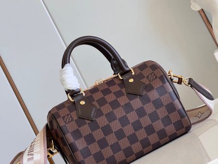 BoldCollect - LOUIS VUITTON BAGS - 840 Supply