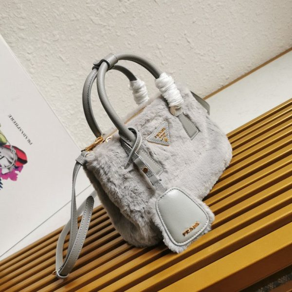 BoldCollect - PRADA Bags - 070 Sale