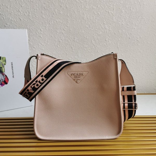 BoldCollect - PRADA Bags - 119 Online